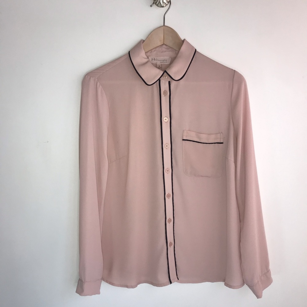 Philosophy Apparel piped button down blouse color: blush neckline collared